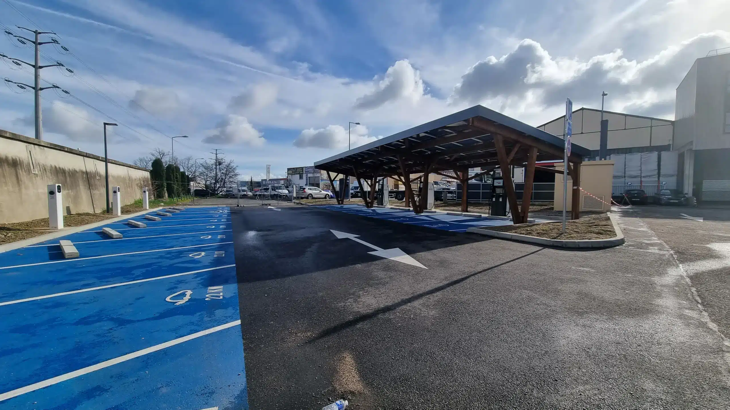 11. Équipement D’IRVE (Infrastructure De Recharge Pour Véhicules Électriques)