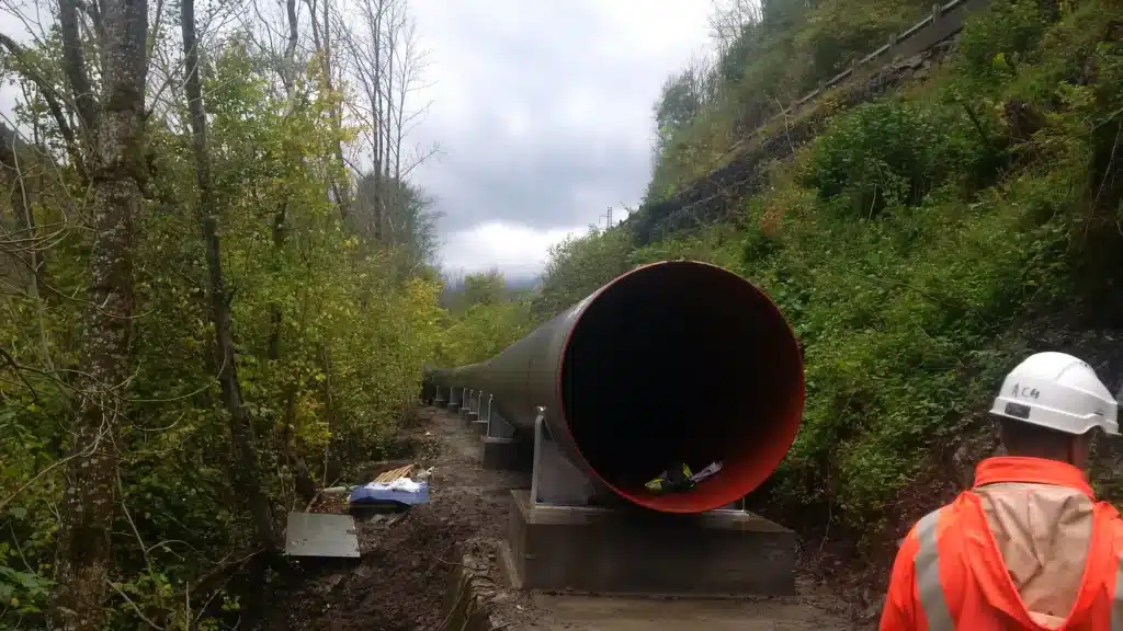 Conduite Forcée En Aérien
