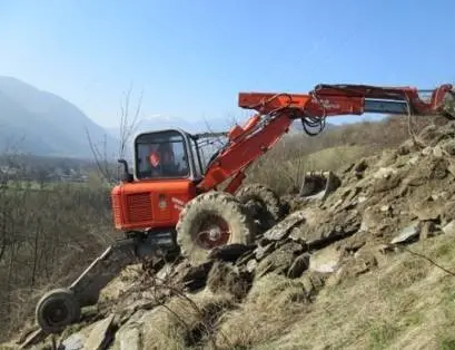 Travaux En Forte Pente